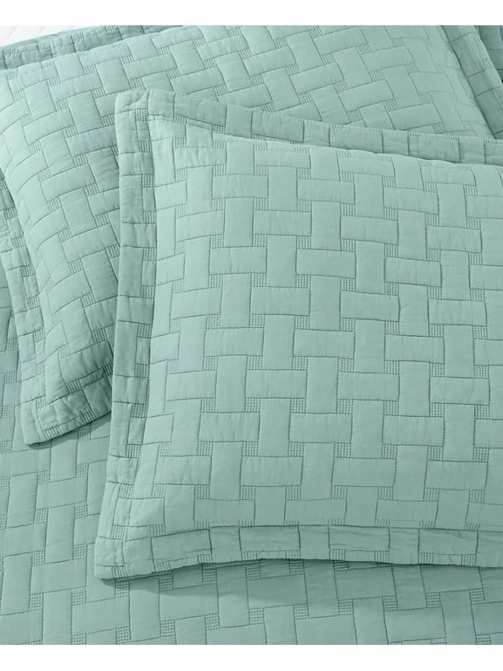 Quilted Solid king 3 piece Bedspread Set in Seafoam Green
